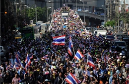 2.500 người tuần hành ở Bangkok